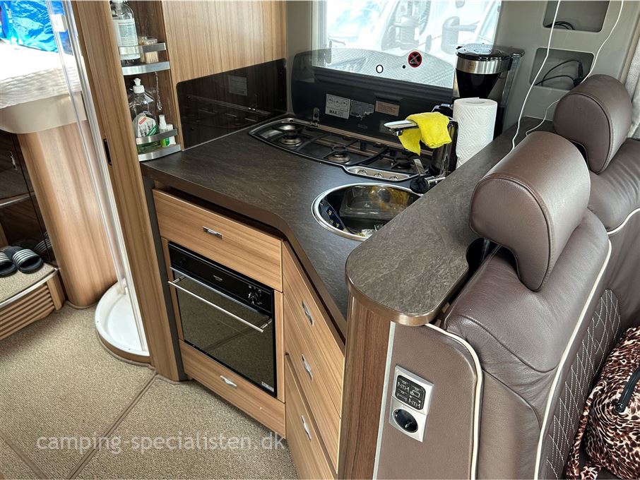 Knaus Sun I 700 LEG